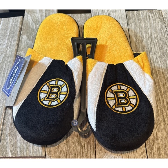 Boston Bruins Men's House Shoe  Lounge‎ NHL Hockey Fan Medium 9/10 NEW NWT - Picture 1 of 6